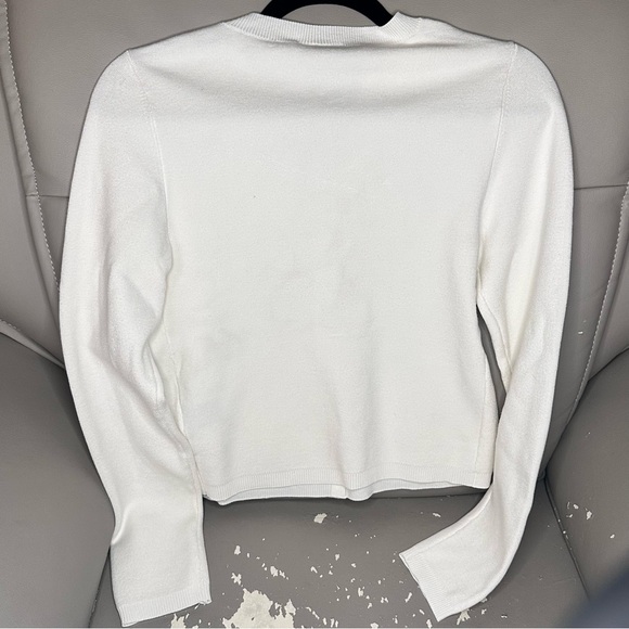 White Button-Up Cardigan - Picture 4 of 9